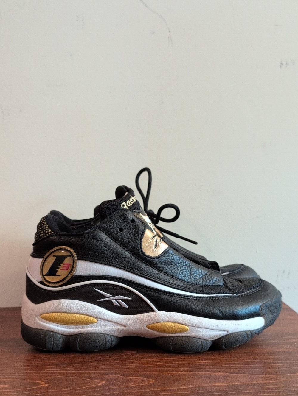Reebok The Answer DMX 10 Iverson Sz 9